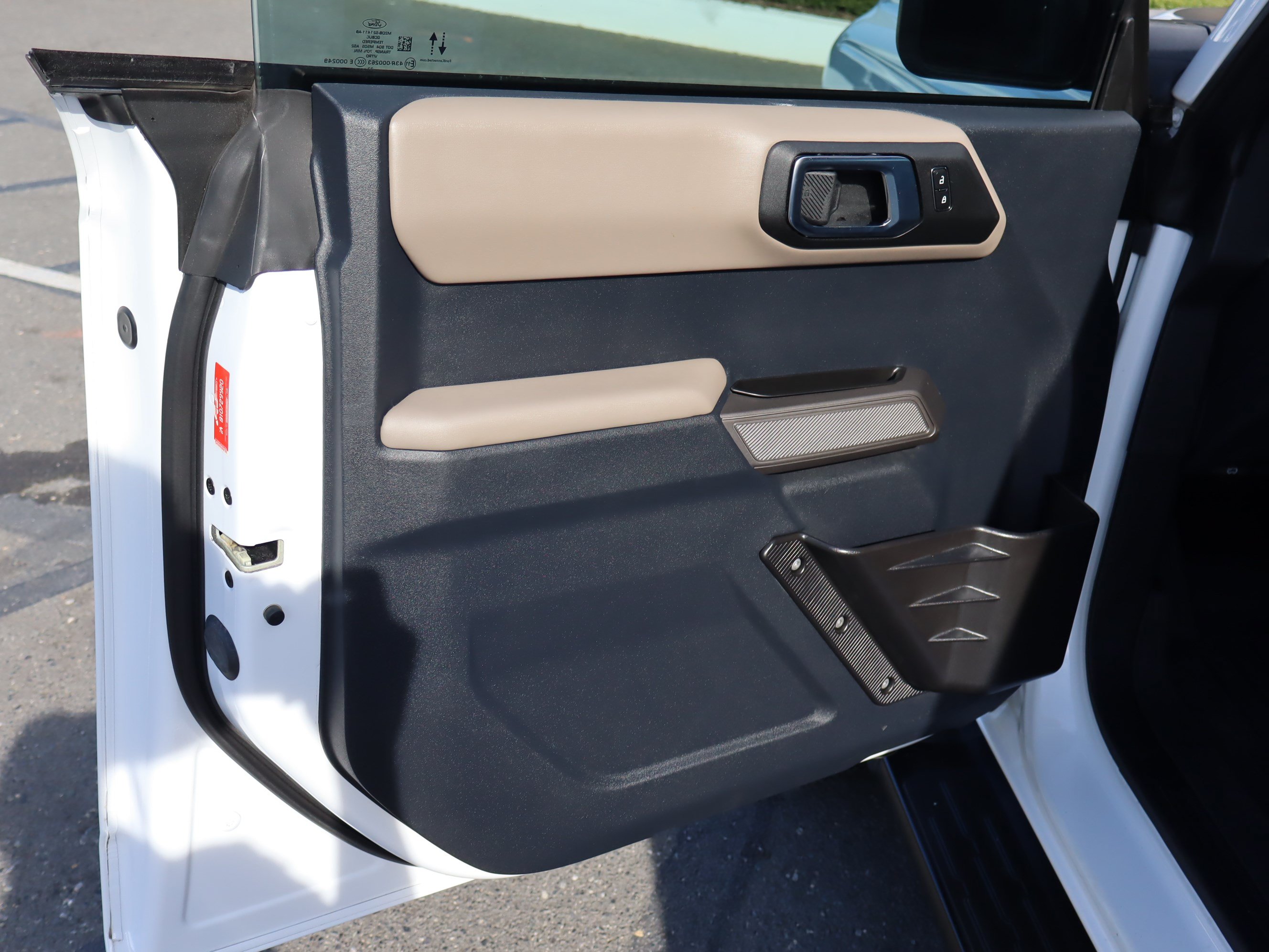 Used 2023 Ford Bronco Wildtrak AWD/4WD image 18