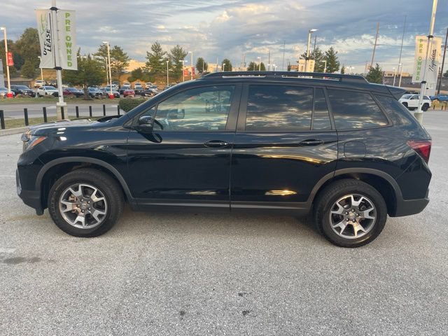 Used 2023 Honda Passport TrailSport image 7