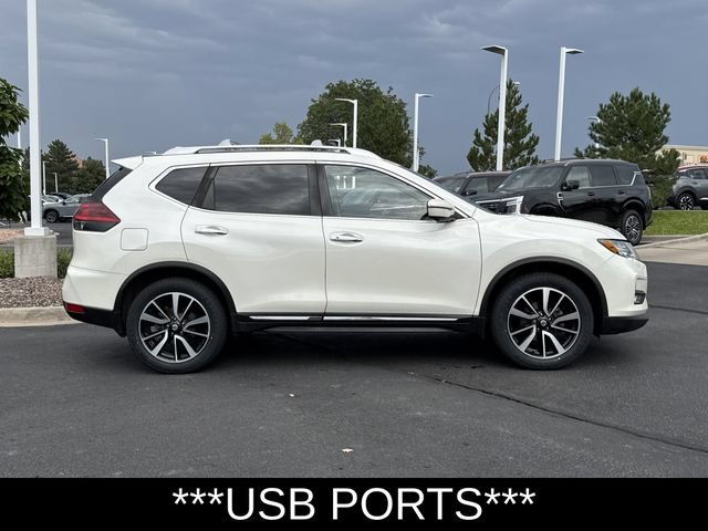 Used 2018 Nissan Rogue SL w/ Premium Package AWD/4WD image 3