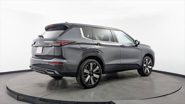 Used 2025 Mitsubishi Outlander SE AWD/4WD image 8