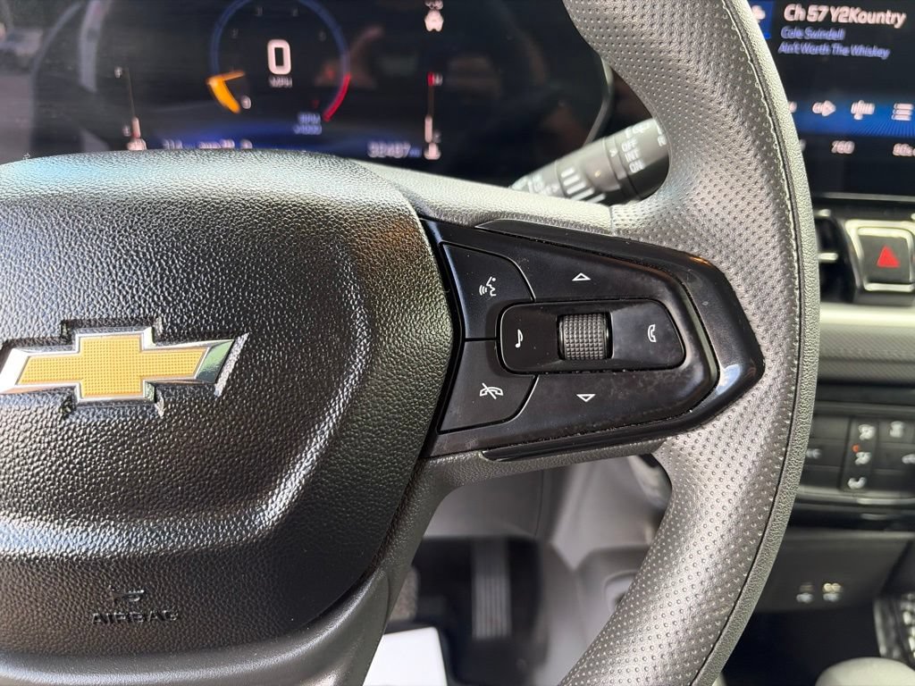 Used 2025 Chevrolet TrailBlazer LT AWD/4WD image 20
