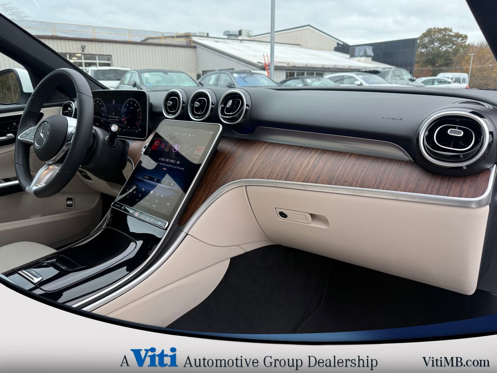 Used 2025 Mercedes-Benz C 300 C 300 image 29