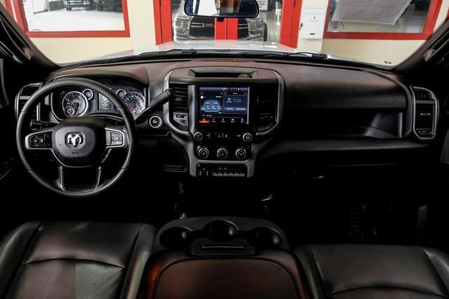 Used 2024 RAM 5500 Tradesman w/ Chrome Appearance Group AWD/4WD image 14