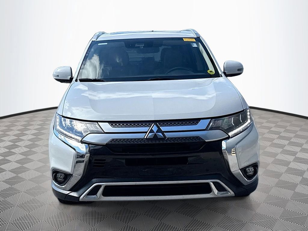 Used 2019 Mitsubishi Outlander GT image 2