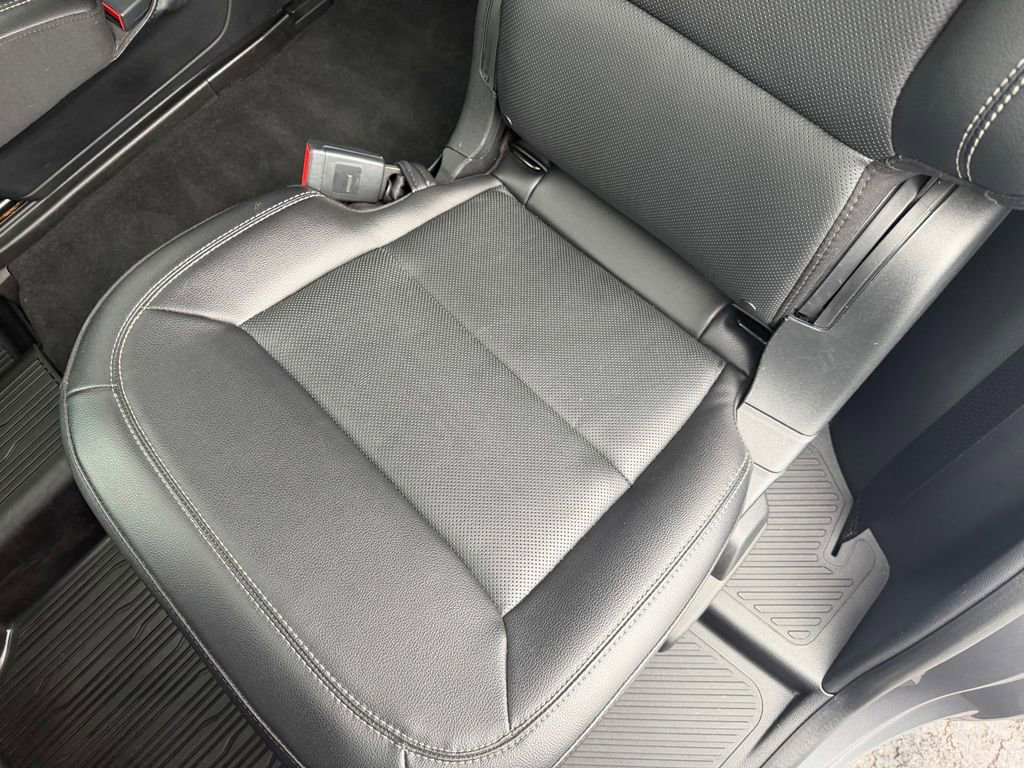 Used 2022 Ford Explorer Limited w/ Equipment Group 301A image 35