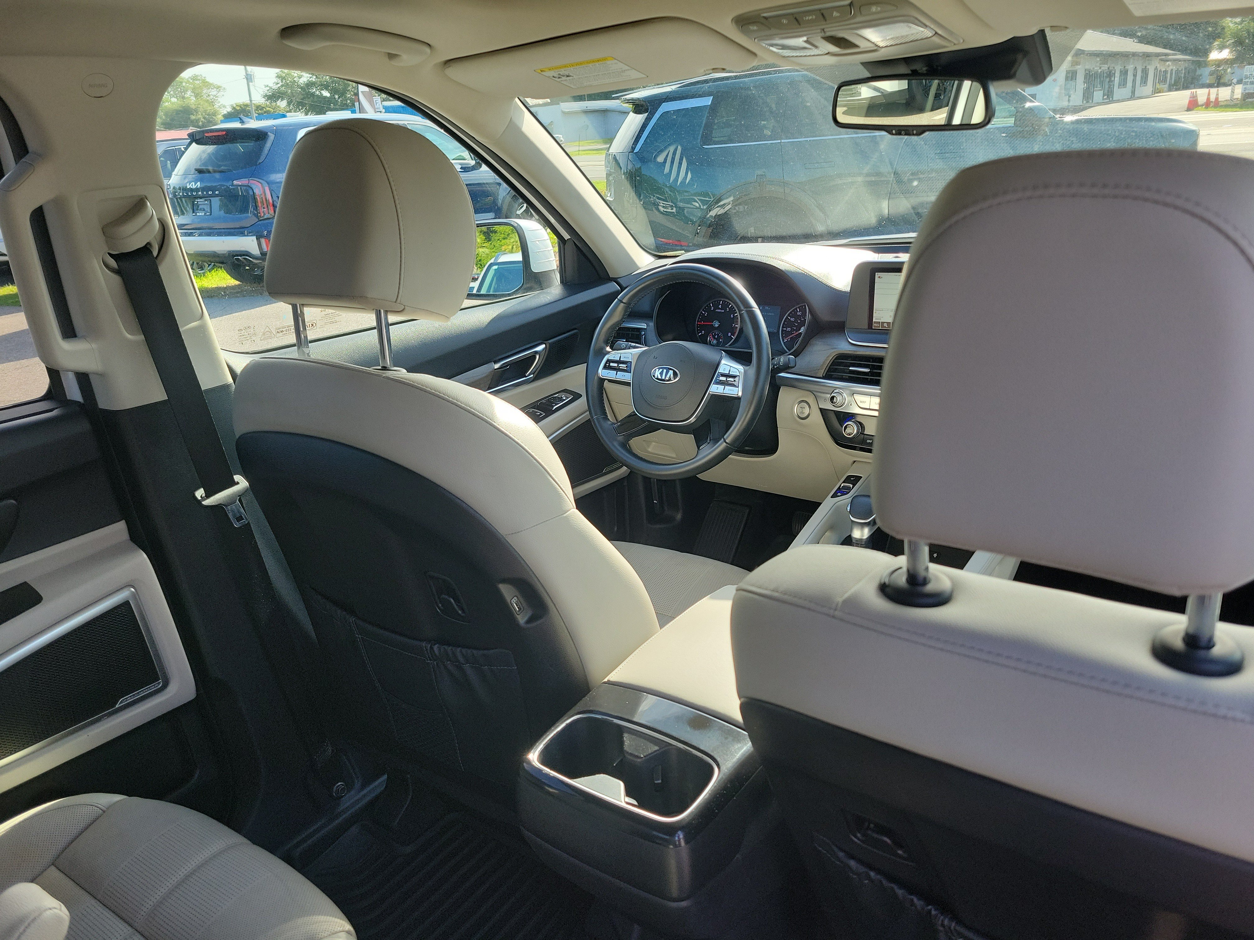 Used 2021 Kia Telluride EX w/ EX Premium Package FWD image 11