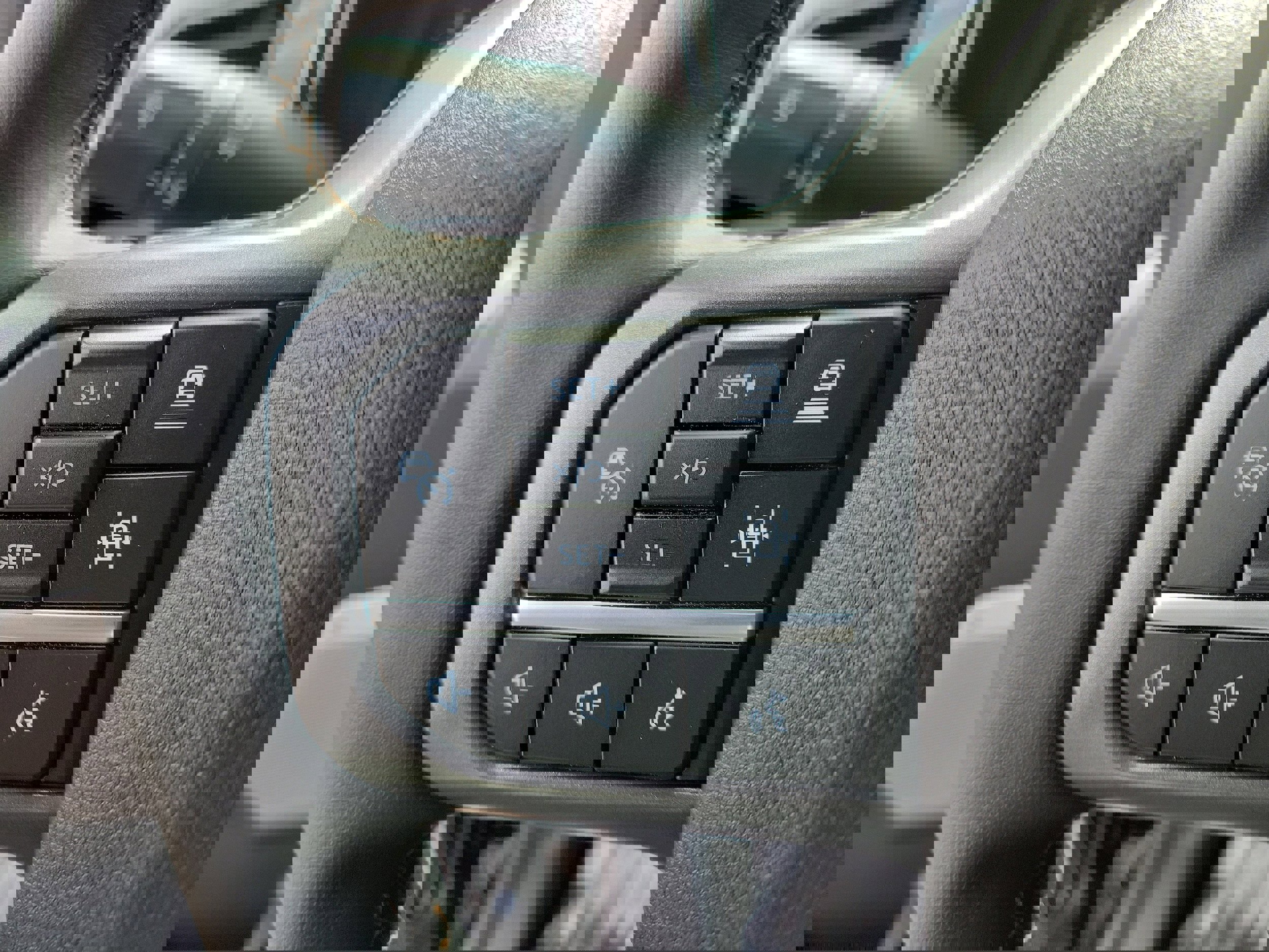 New 2026 Ford F150 Lariat w/ Equipment Group 502A High image 25