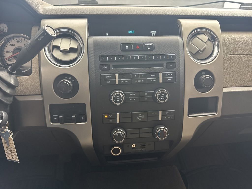 Used 2010 Ford F150 XLT image 17