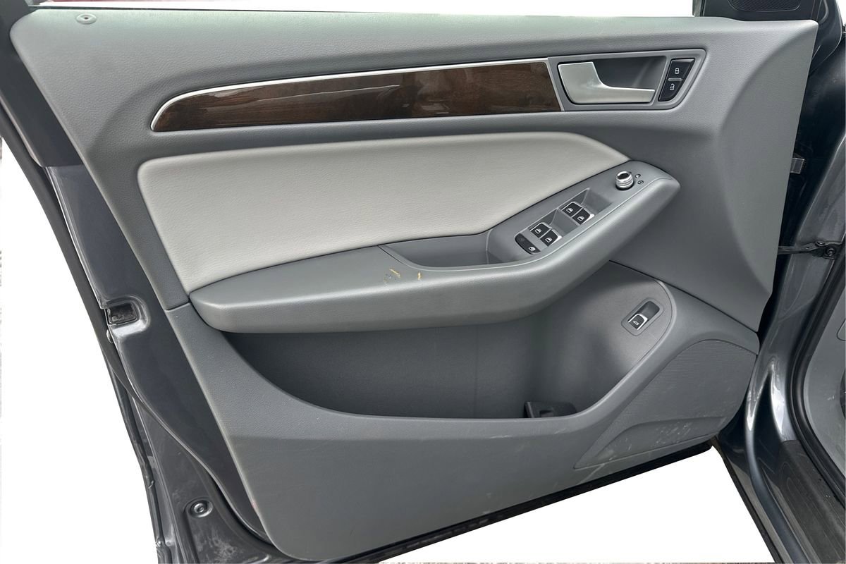 Used 2013 Audi Q5 2.0T Premium w/ Convenience Pkg image 20