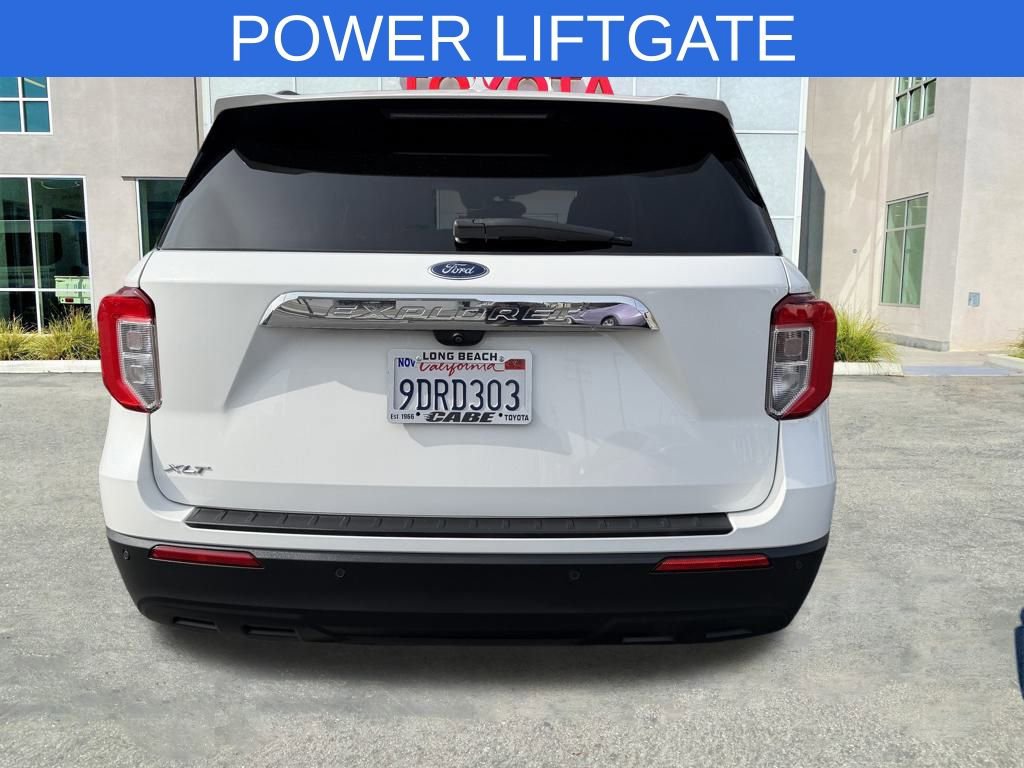 Used 2022 Ford Explorer XLT image 6