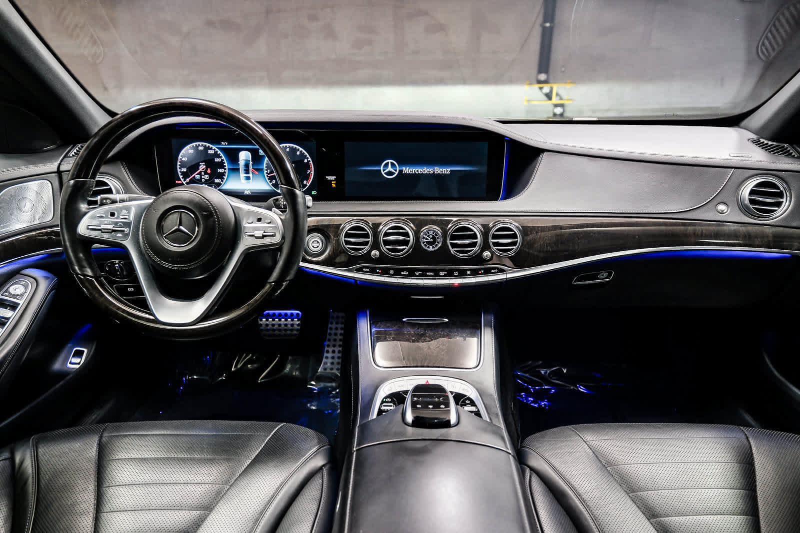 Used 2018 Mercedes-Benz S 560 Sedan image 11
