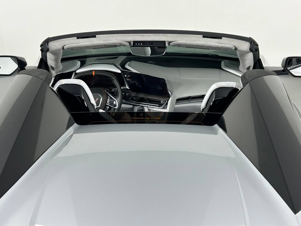 Used 2026 Chevrolet Corvette Z06 RWD image 5