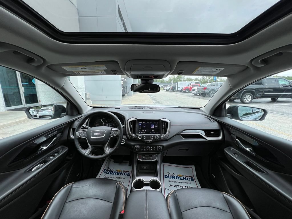 Used 2024 GMC Terrain AT4 w/ Infotainment Package II AWD/4WD image 11