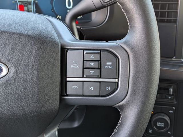 New 2026 Ford F250 Lariat w/ FX4 Off-Road Package image 25