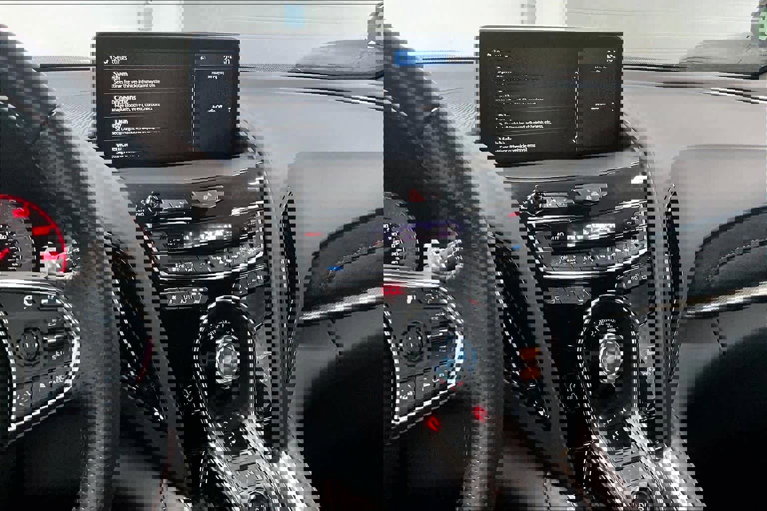 Used 2025 Acura RDX A-Spec image 13