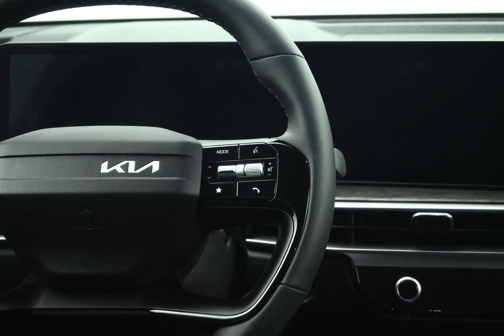 Certified 2026 Kia Sorento X-Line EX AWD/4WD image 43