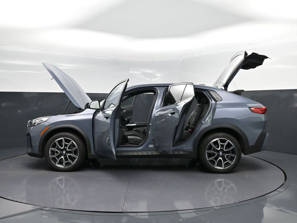 Certified 2025 BMW X2 xDrive28i image 46