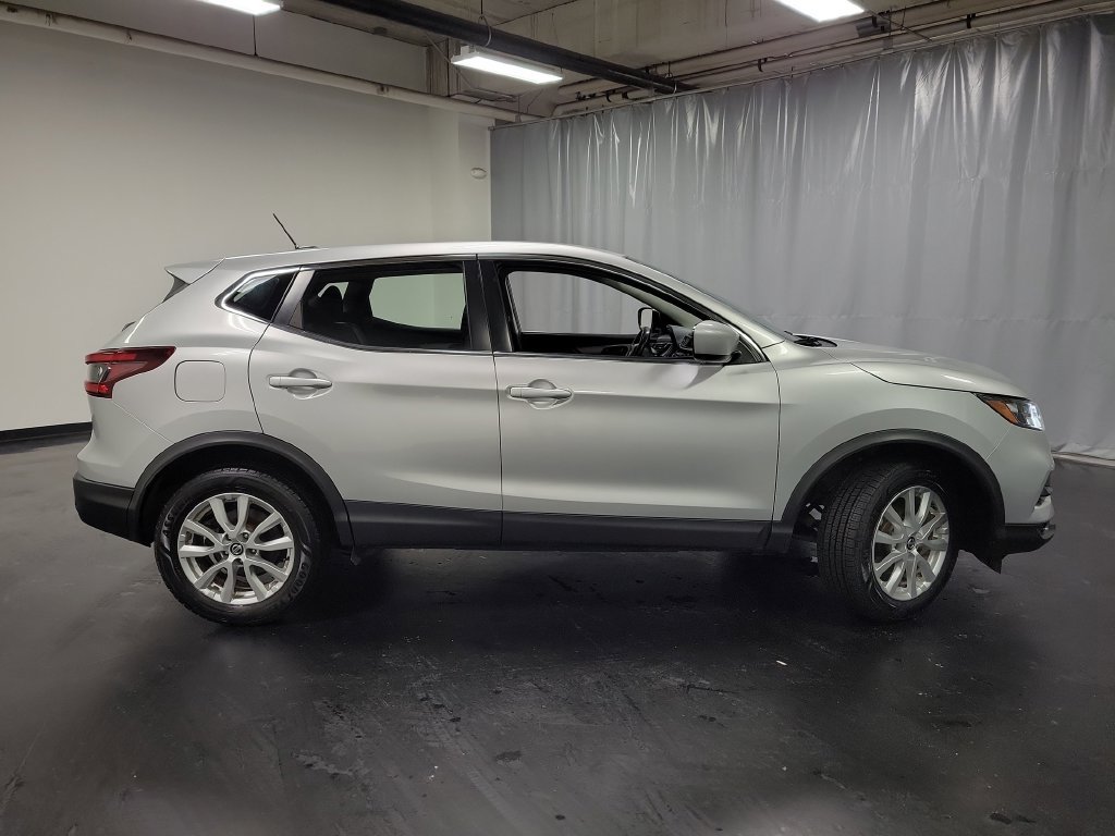 Used 2021 Nissan Rogue Sport S AWD/4WD image 9