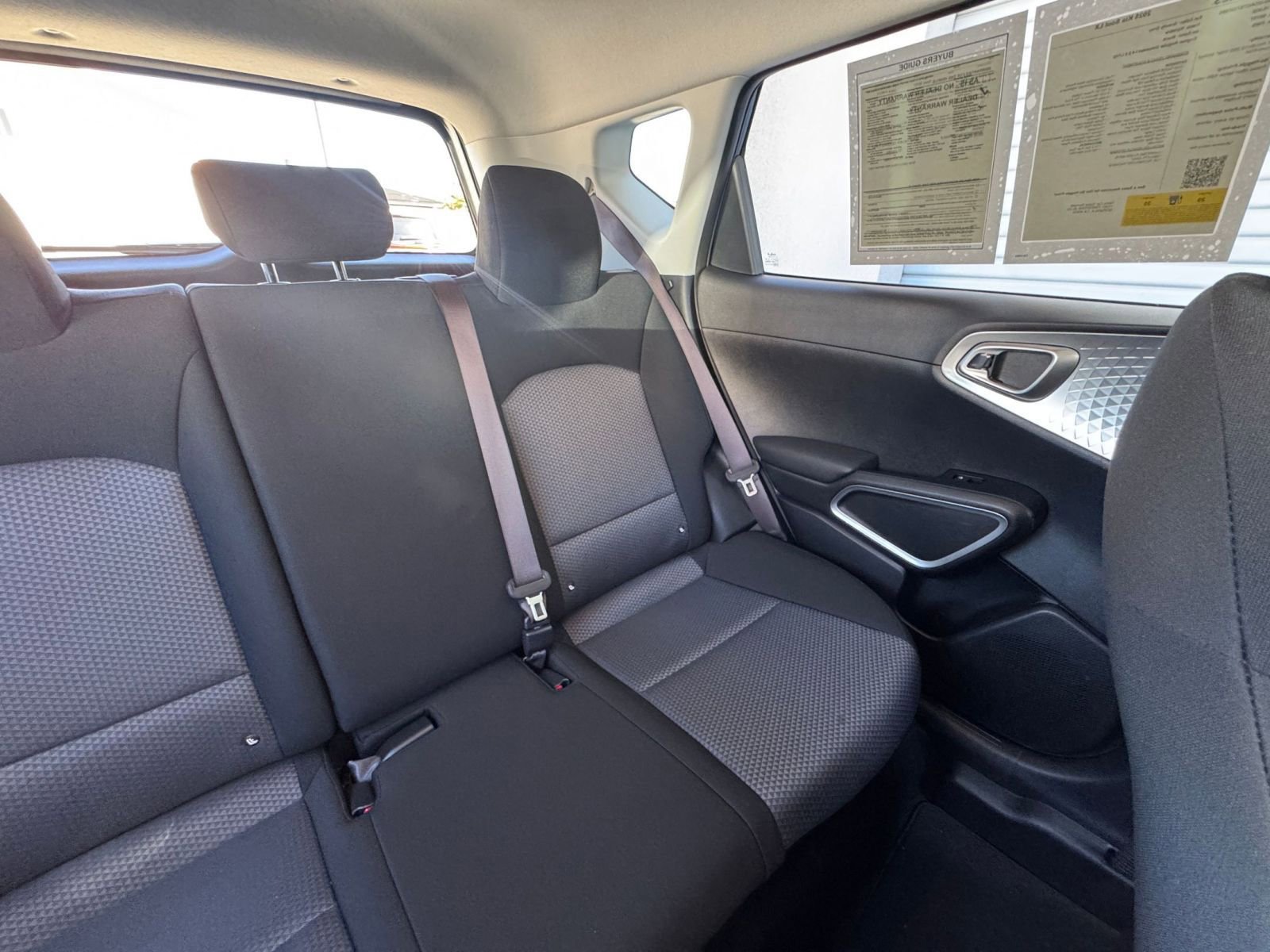 Used 2025 Kia Soul LX w/ LX Technology Package image 35