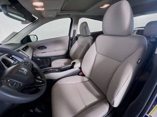 Used 2017 Honda HR-V EX image 9