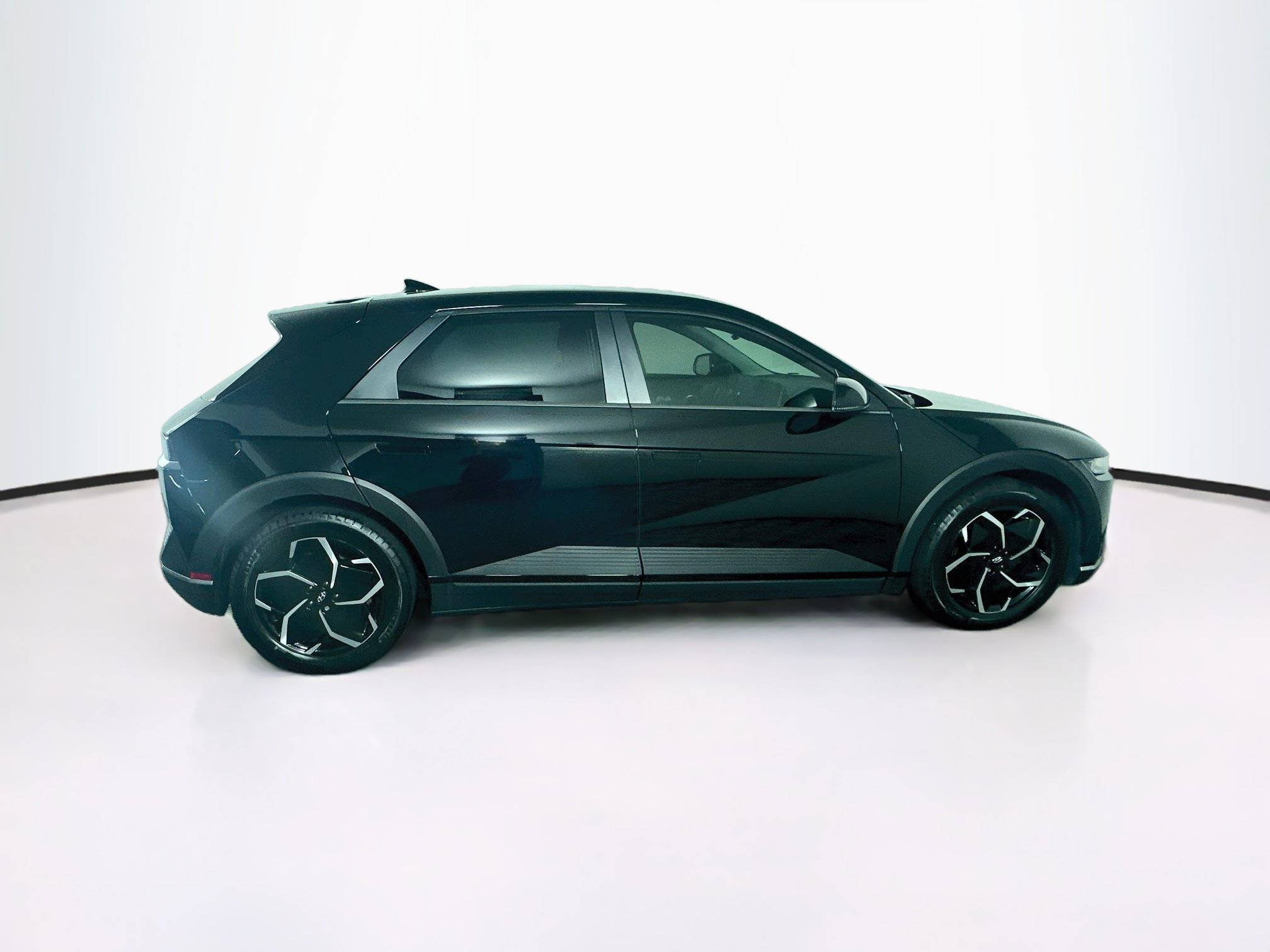 Used 2024 Hyundai Ioniq 5 SEL RWD image 10