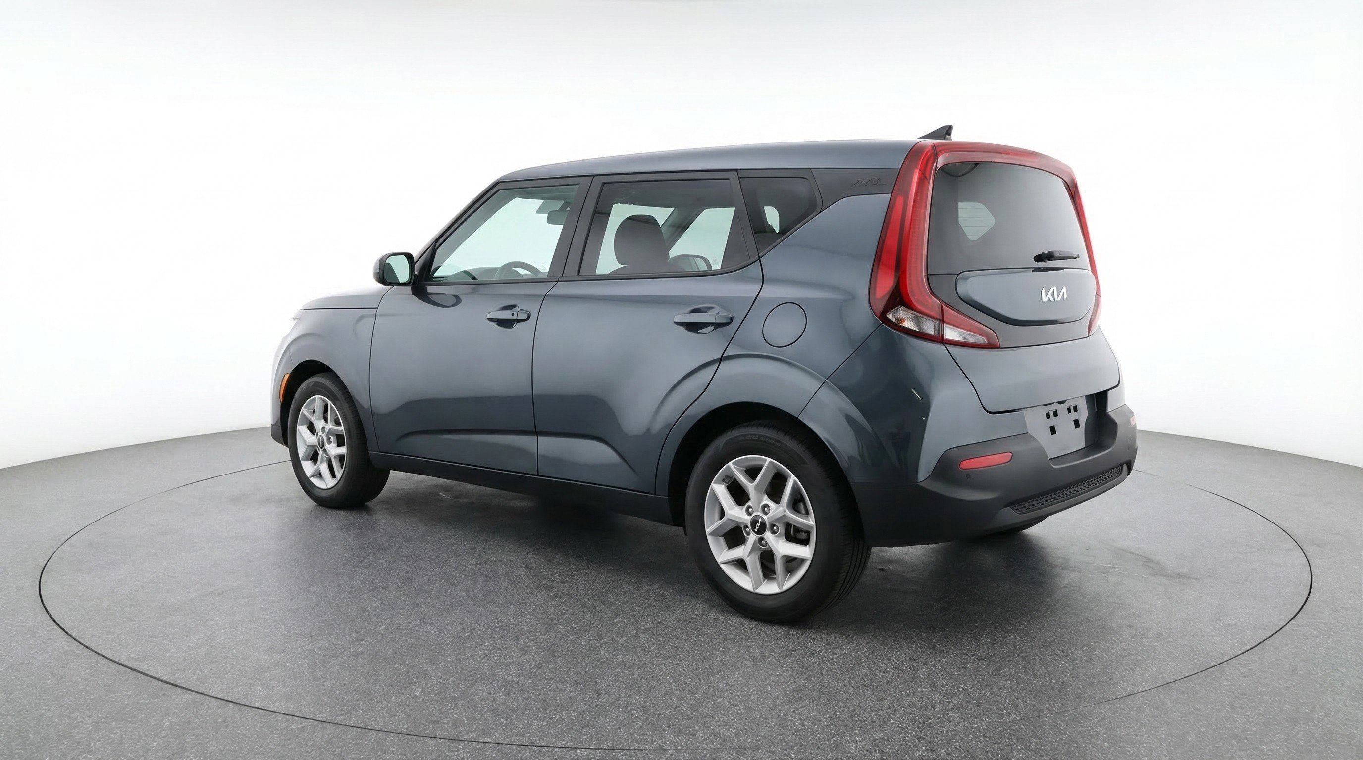 Used 2025 Kia Soul LX w/ LX Technology Package image 6