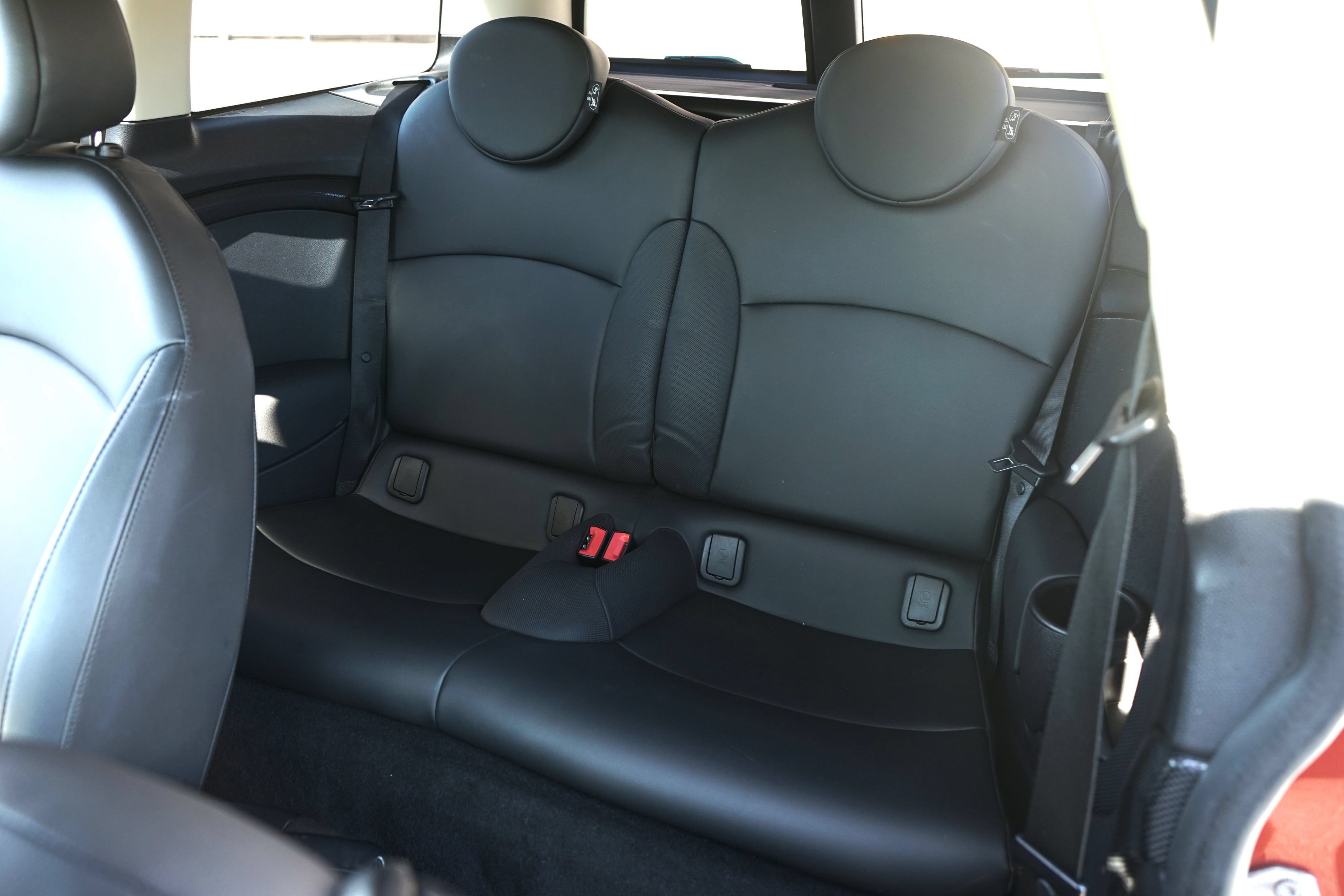 Used 2014 MINI Cooper Clubman S FWD image 13
