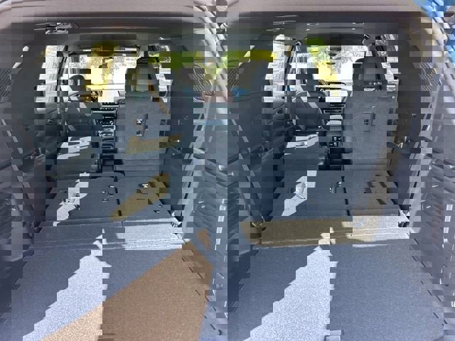 New 2026 Chevrolet Traverse LT w/ Midnight/Sport Edition image 35