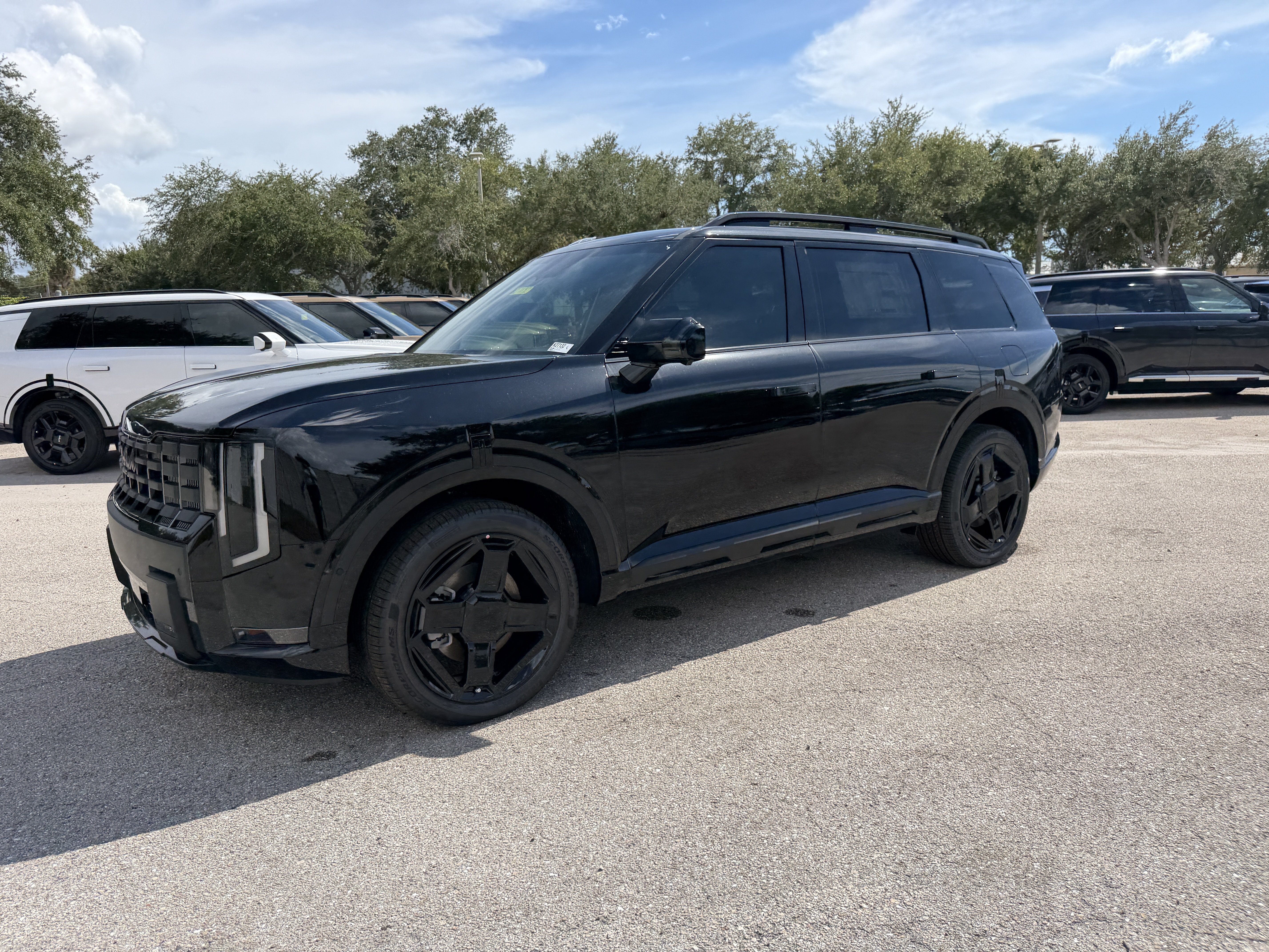 New 2027 Kia Telluride SX X-Line w/ Towing Package AWD/4WD image 7