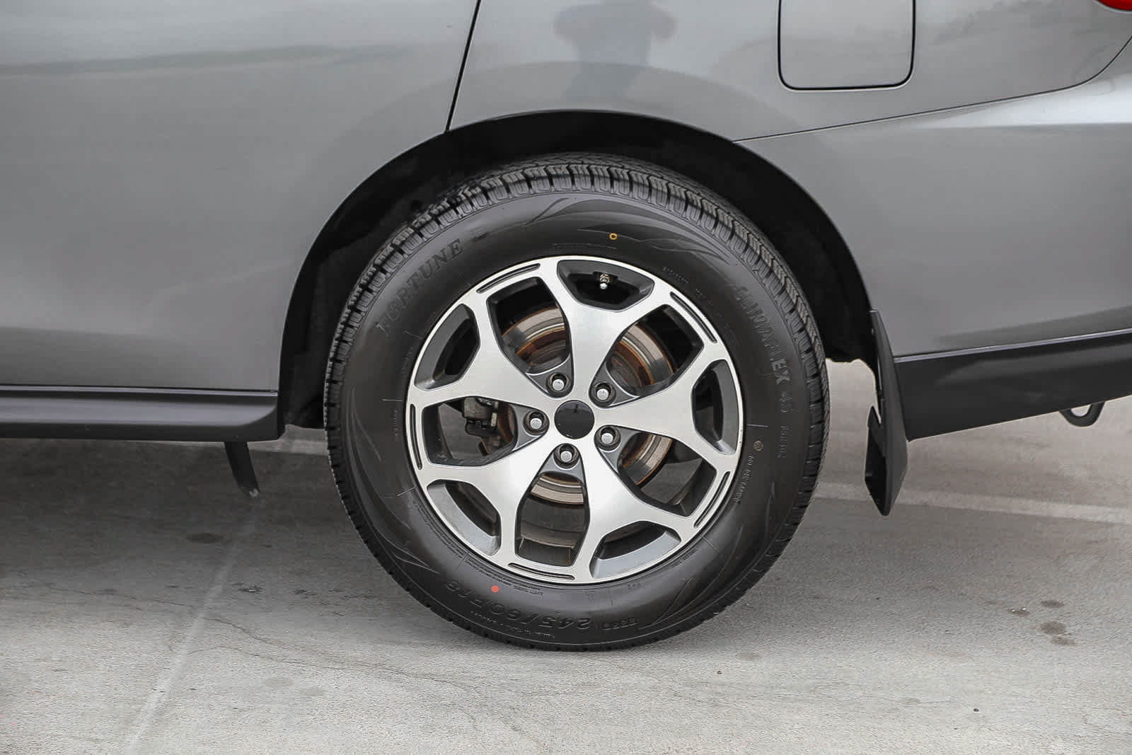 Used 2019 Nissan Pathfinder SV FWD image 11