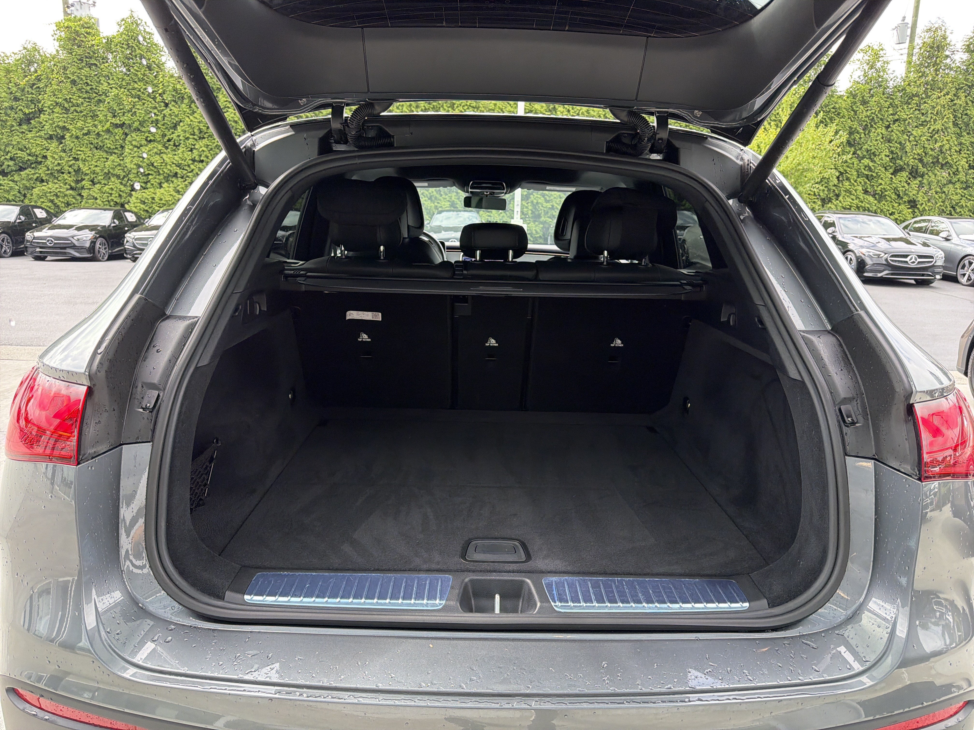 Certified 2025 Mercedes-Benz EQE 350+ SUV w/ AMG Line Exterior Package image 33