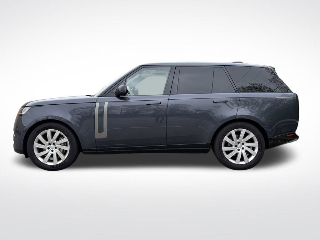 Certified 2024 Land Rover Range Rover SE AWD/4WD image 5