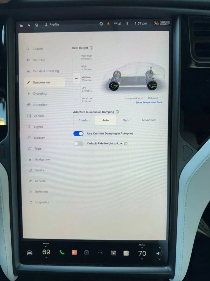 Used 2021 Tesla Model X Long Range AWD/4WD image 23