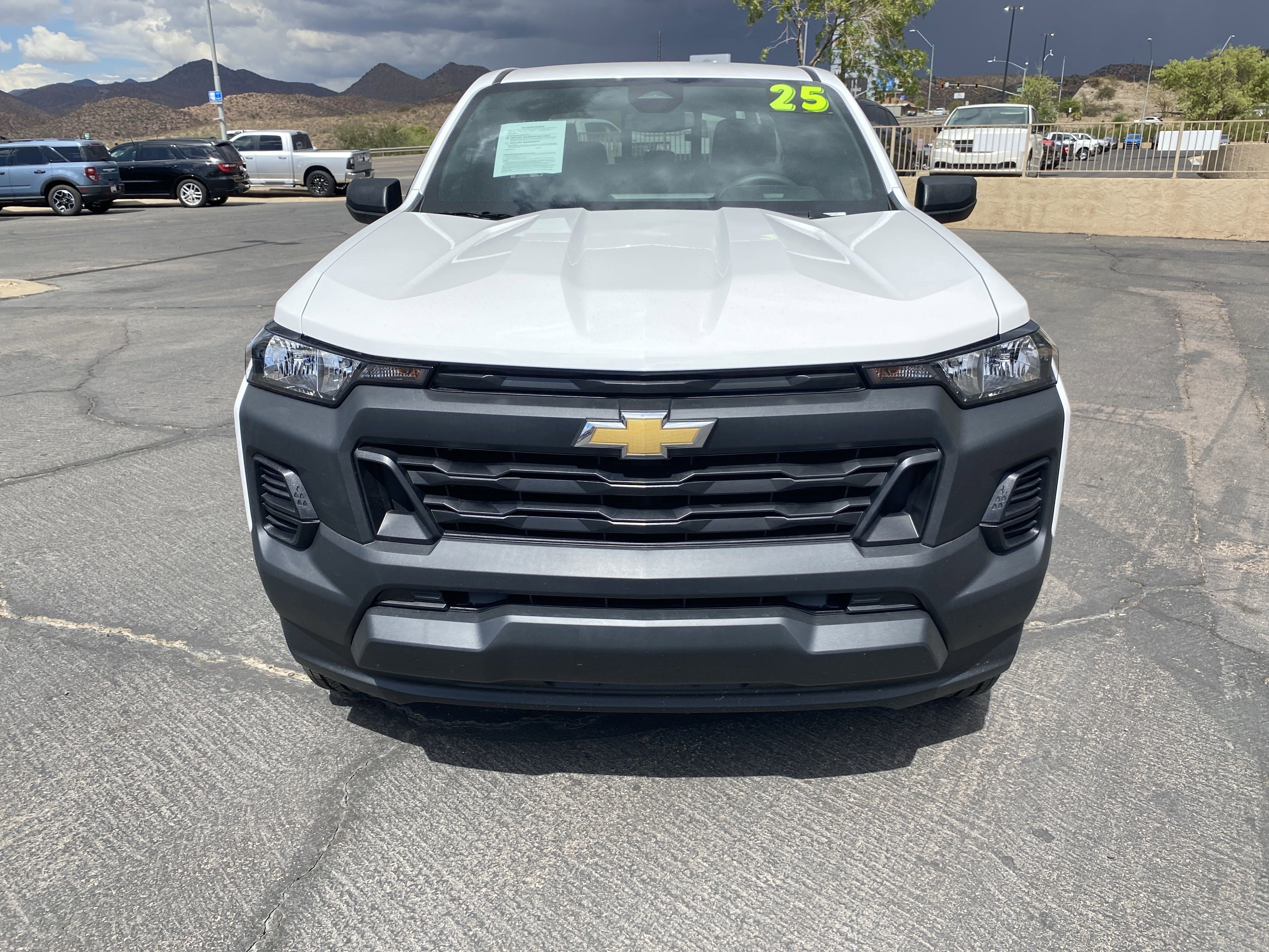 Used 2025 Chevrolet Colorado W/T image 6