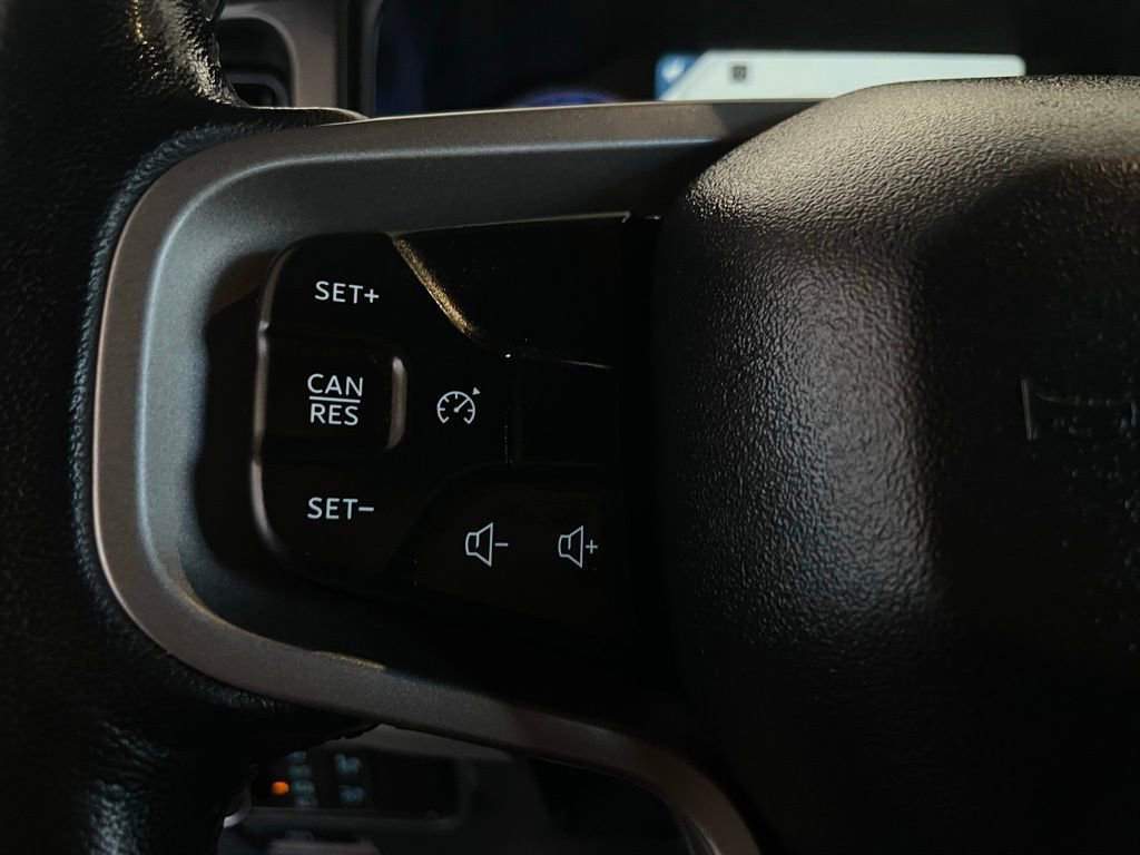 Used 2022 Ford Bronco Black Diamond AWD/4WD image 31