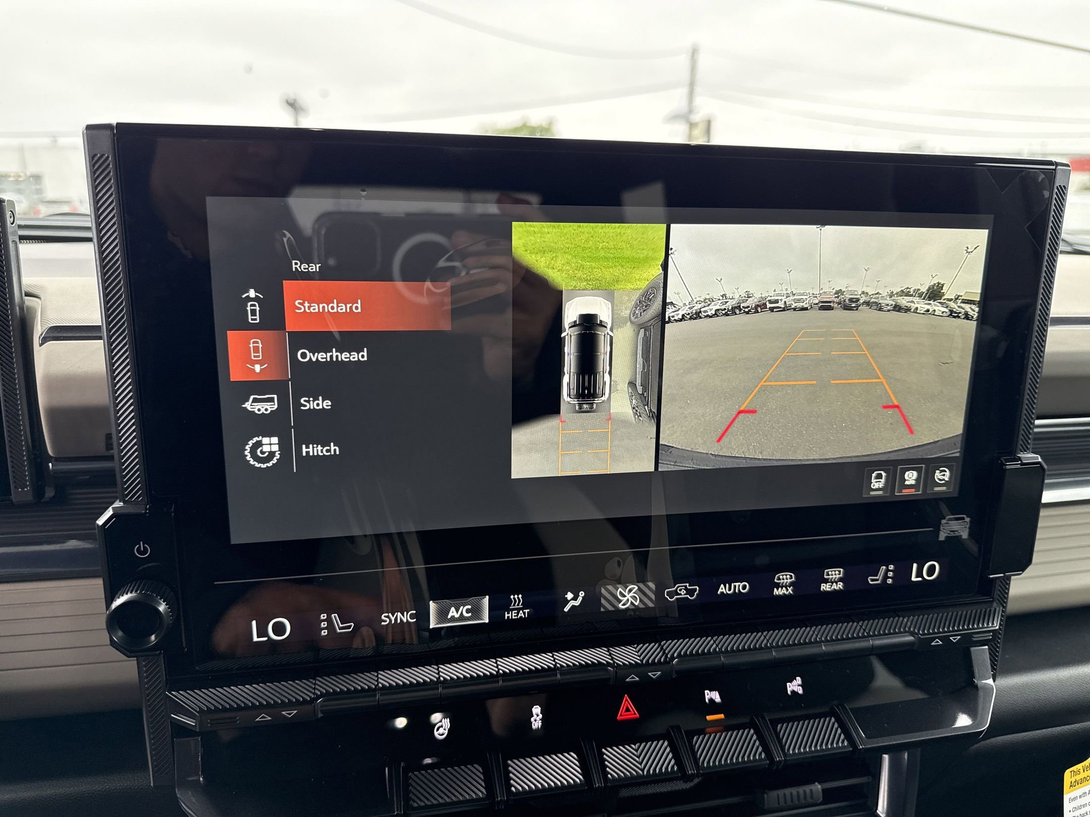 New 2026 GMC Hummer EV SUV image 10