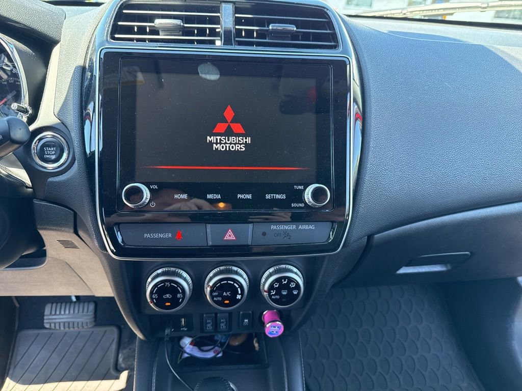 Used 2021 Mitsubishi Outlander Sport ES AWD/4WD image 9