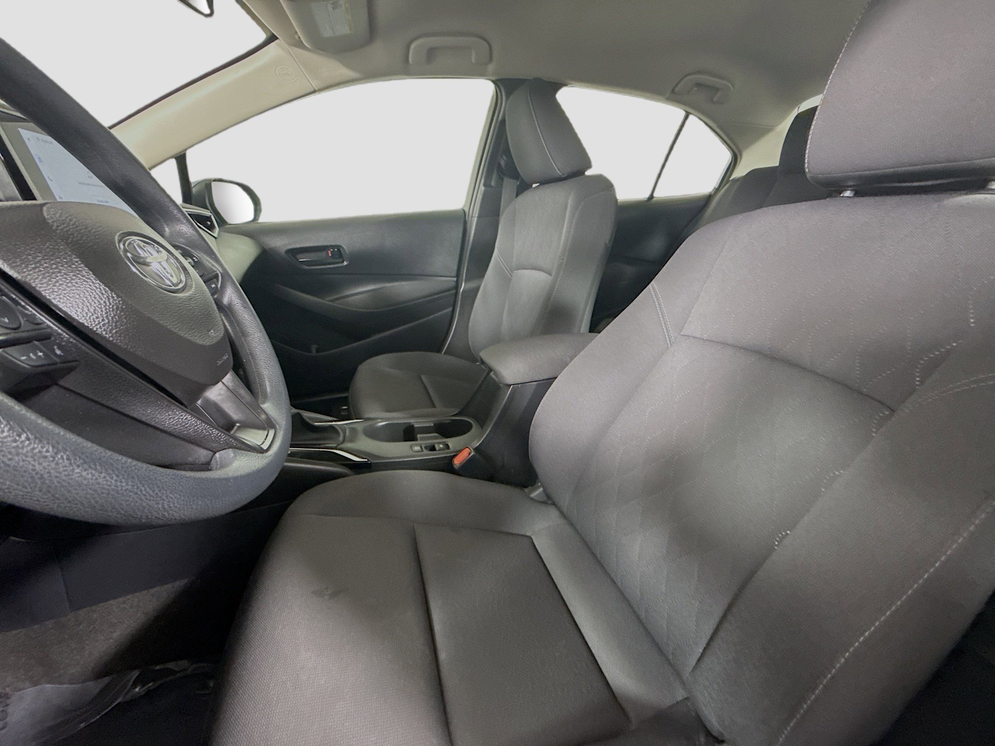 Used 2024 Toyota Corolla LE image 21