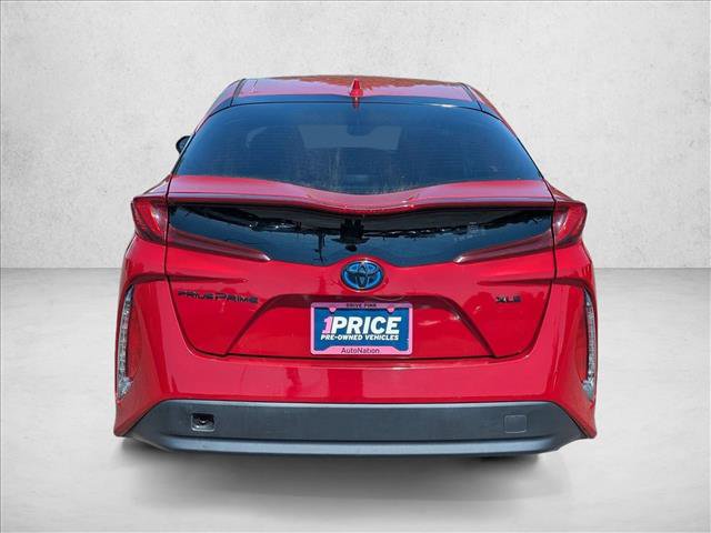 Used 2022 Toyota Prius Prime XLE FWD image 6