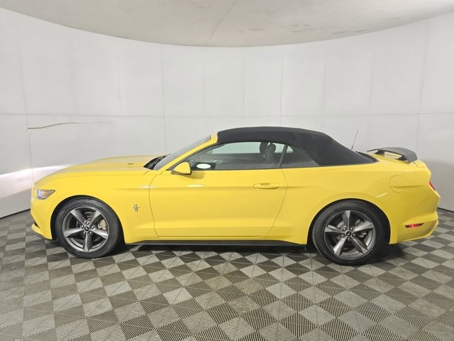 Used 2016 Ford Mustang Convertible w/ Equipment Group 051A image 8
