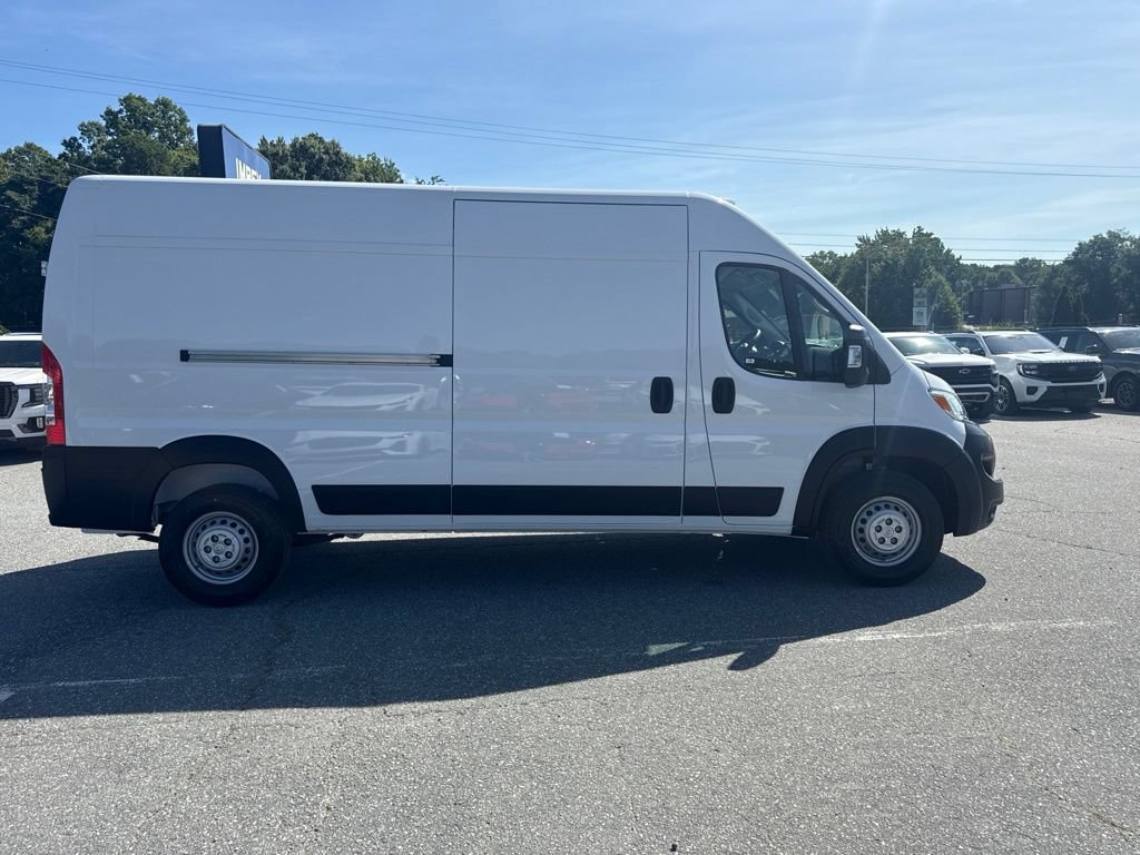 Used 2025 RAM ProMaster 2500 w/ Convenience Group FWD image 6