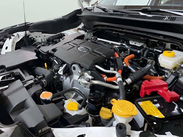Used 2025 Subaru Forester Premium AWD/4WD image 9