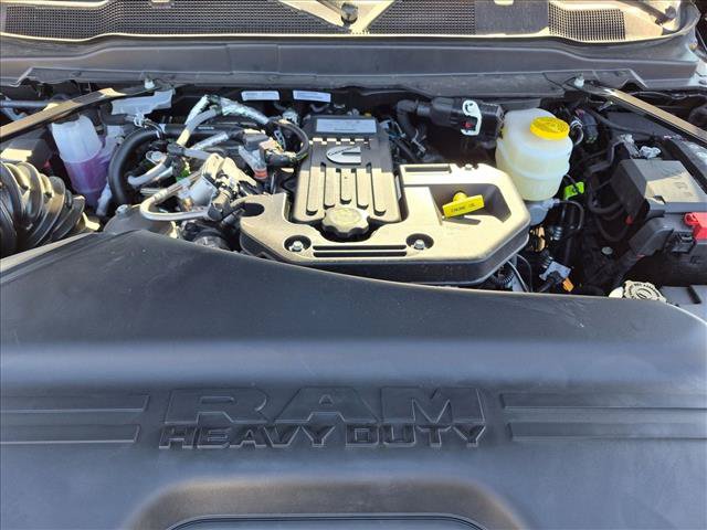 New 2026 RAM 3500 Big Horn AWD/4WD image 18