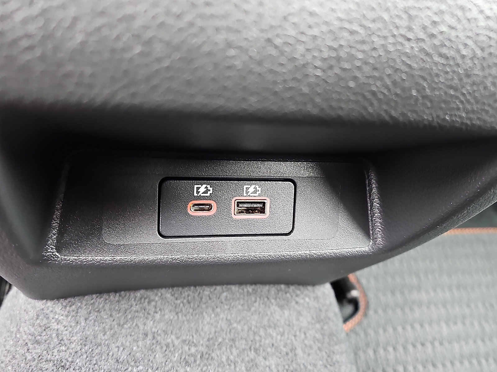 Used 2025 Nissan Altima 2.5 SR image 11