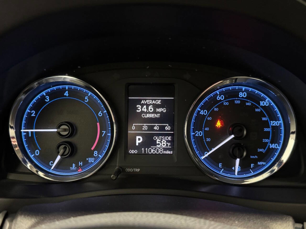 Used 2018 Toyota Corolla LE FWD image 22