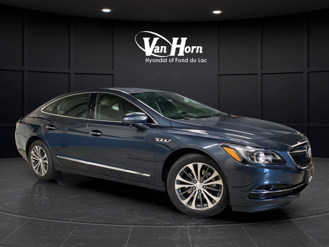 Used 2019 Buick LaCrosse Essence FWD video 1