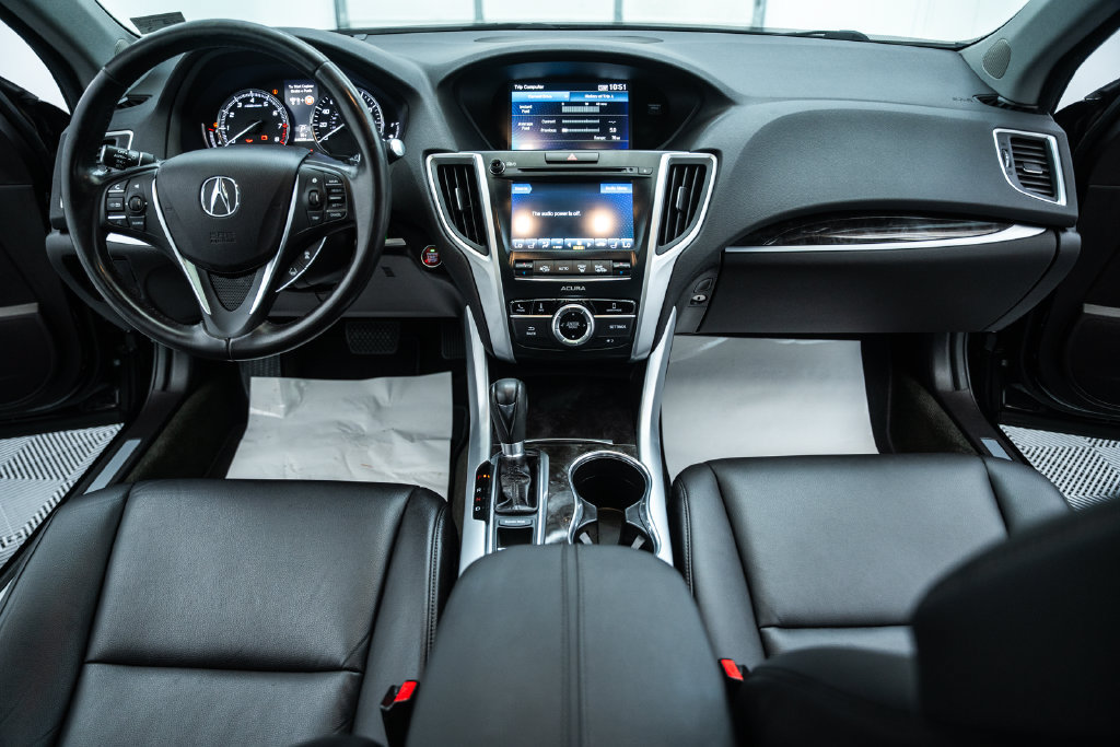 Used 2018 Acura TLX FWD image 18