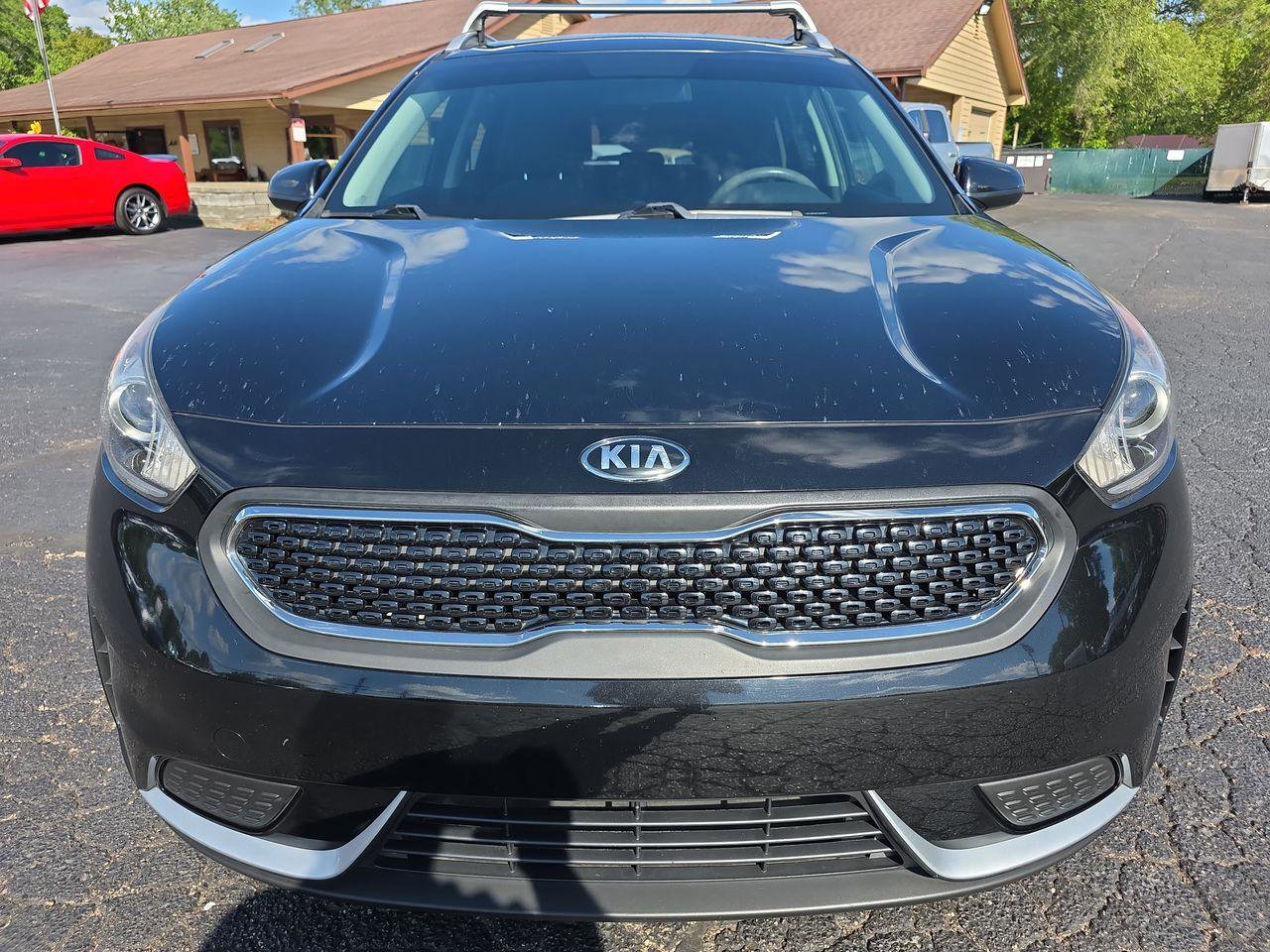 Used 2017 Kia Niro LX FWD image 12