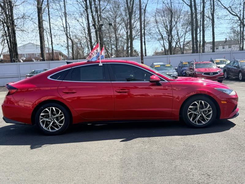 Used 2021 Hyundai Sonata SEL w/ Preferred Accessory Package image 5