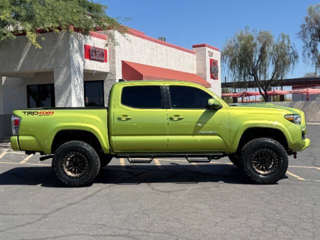 Used 2023 Toyota Tacoma TRD Sport w/ TRD Premium Sport Package AWD/4WD image 2